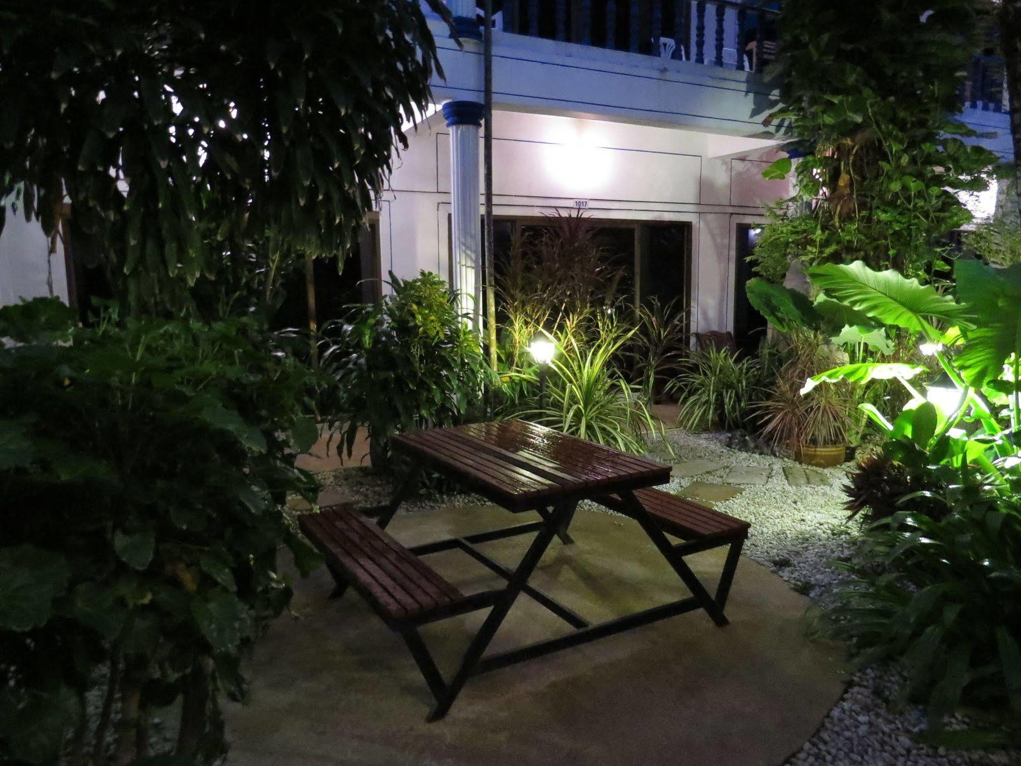 Club Residence Near The Beach By Plh Phuket Kamala Beach Exterior photo