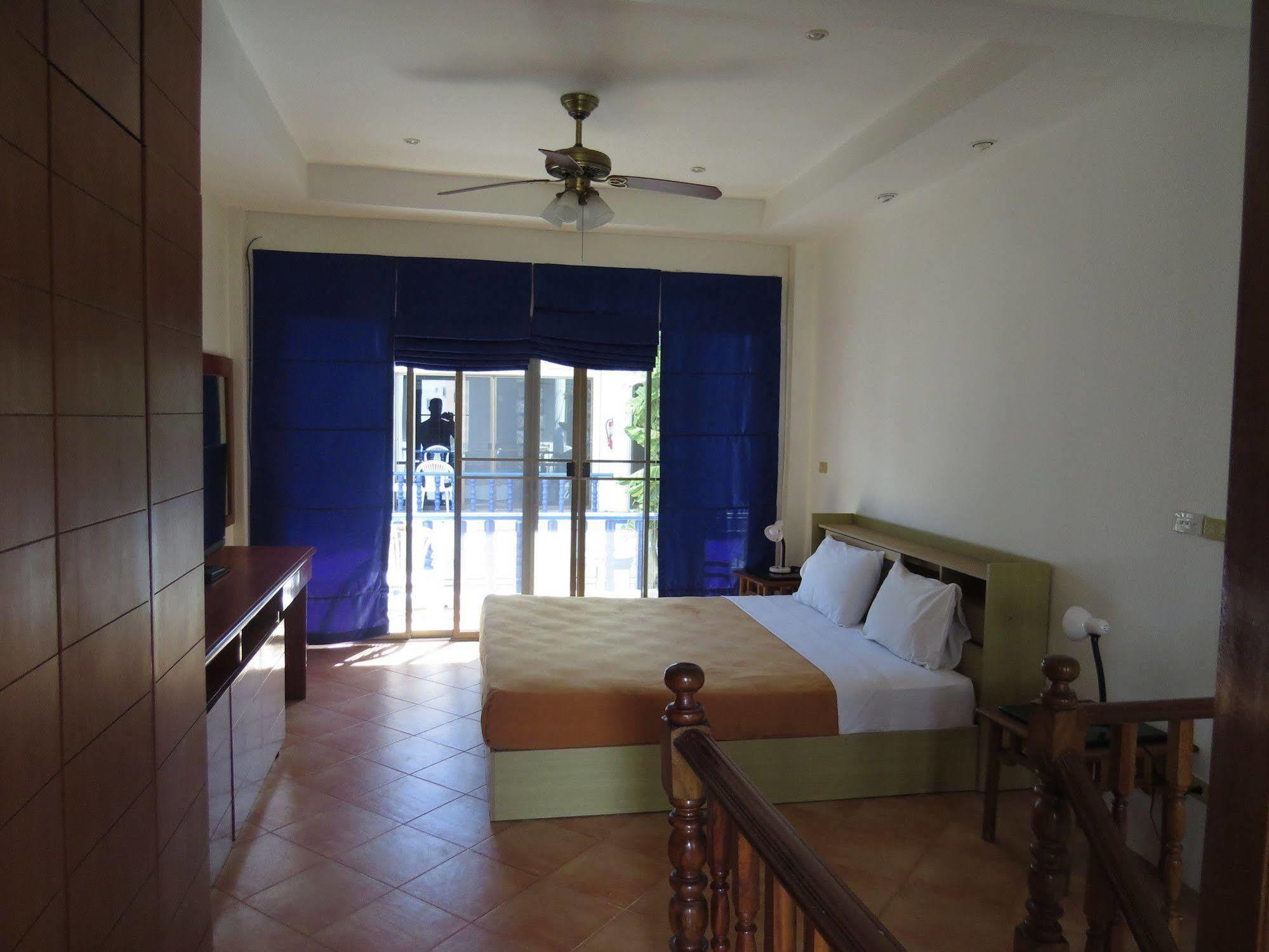 Club Residence Near The Beach By Plh Phuket Kamala Beach Exterior photo