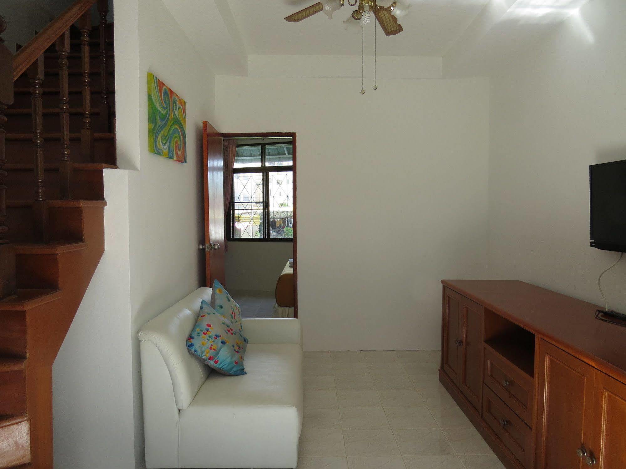 Club Residence Near The Beach By Plh Phuket Kamala Beach Exterior photo