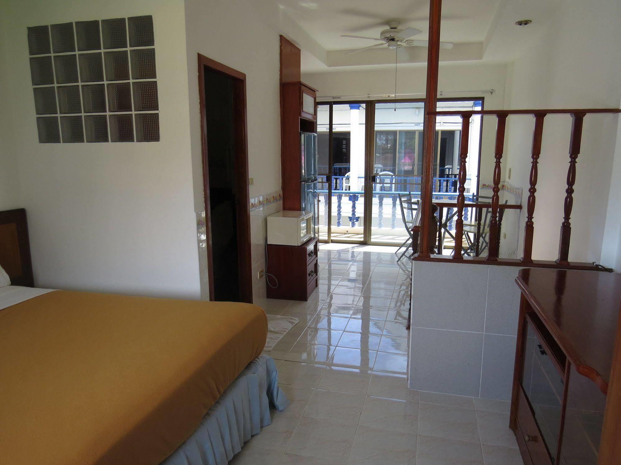 Club Residence Near The Beach By Plh Phuket Kamala Beach Exterior photo